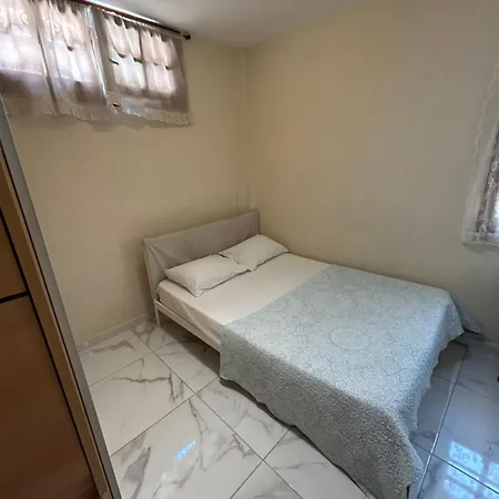 Ano Poli 3 Apartment
