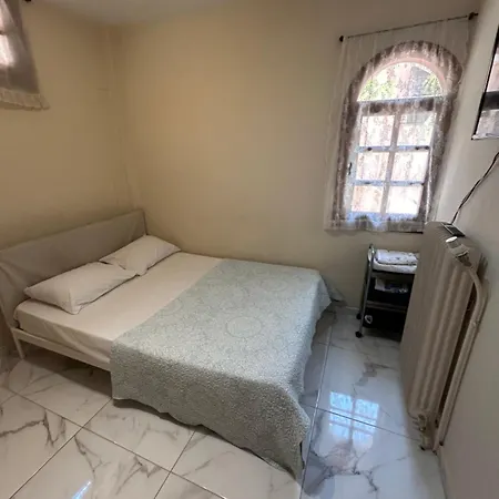 Ano Poli 3 Apartment *